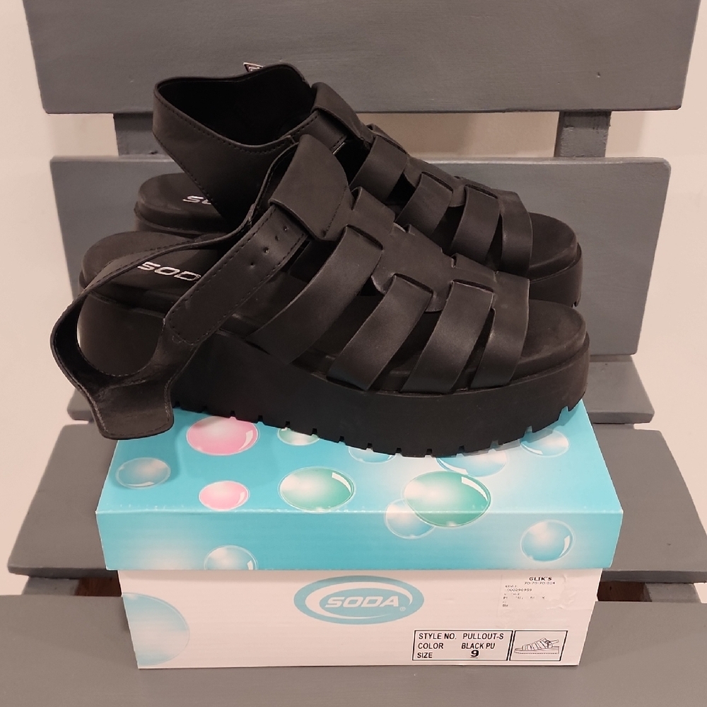 Soda Black Platform Sandals